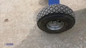 T-MECH 5hp petrol shredder c/w wheels - 13