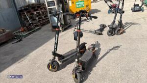 2 x IENYRID electric scooters