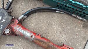BELLE hydraulic breaker - 3