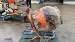 BELLE 110v mixer c/w stand - 3