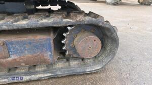 KUBOTA KX014 rubber tracked excavator with bucket, blade & piped - 10
