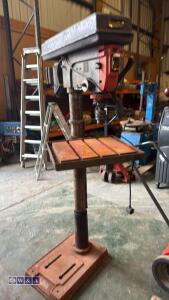 SEALEY 240v pillar drill - 8