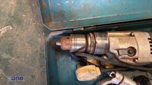 BLACK & DECKER 240v drill c/w case - 2