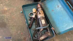 BLACK & DECKER 240v drill c/w case - 4