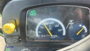 2011 JOHN DEERE 2320 diesel compact tractor (SP61 DVB)(V5 in office) - 23