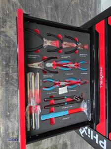PHIXWELL 7-drawer tool box c/w tools (black & red) - 11