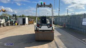 Hamm hd13 double drum roller - 4