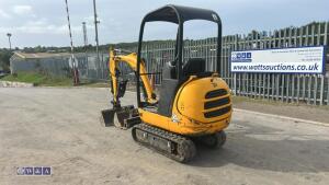 Jcb 801.4 c/w 3 buckets and hydraulic thumb - 3