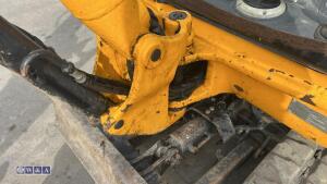 Jcb 801.4 c/w 3 buckets and hydraulic thumb - 16