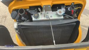 Jcb 801.4 c/w 3 buckets and hydraulic thumb - 19
