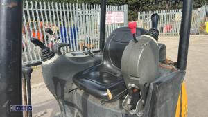 Jcb 801.4 c/w 3 buckets and hydraulic thumb - 20