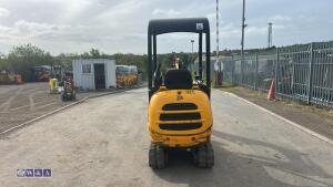 Jcb 801.4 c/w 3 buckets and hydraulic thumb - 25