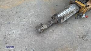 WACKER NEUSON petrol upright breaker - 2