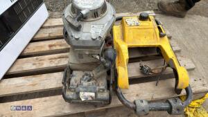 WACKER NEUSON BS50-2 petrol trench rammer - 9