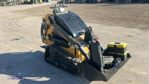 Mini skid steer loader c/w breaker - 6