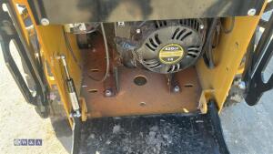 Mini skid steer loader c/w breaker - 11