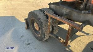Atlas 1302e materiel handler - 11