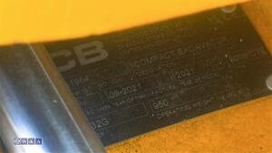 2021 Jcb 8008 micro c/w 3 buckets - 24