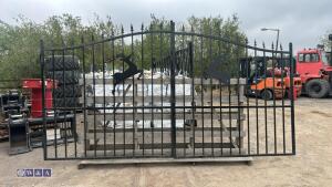 Pair of 7ft entrance gates with deer design - 2