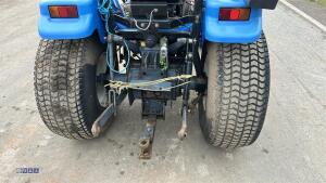 NEW HOLLAND TC27D 4wd hydrostatic compact tractor, spool valve, 3 point linkage, (s/n G03054) - 21