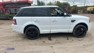 2010 LAND ROVER RANGE ROVER SPORT HSE 3.0 V6 6-speed automatic diesel (N444 SSO)(MoT 10th August 2027) - 6