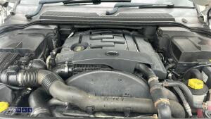 2010 LAND ROVER RANGE ROVER SPORT HSE 3.0 V6 6-speed automatic diesel (N444 SSO)(MoT 10th August 2027) - 33