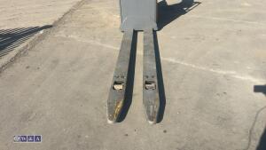 Jungheinrich ese 120 pallet truck c/w charger - 8