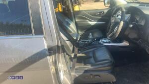 2017 Nissan navara - 22