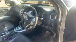 2017 Nissan navara - 23