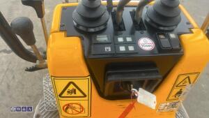 2021 jcb 8008 micro c/w 3 buckets - 22