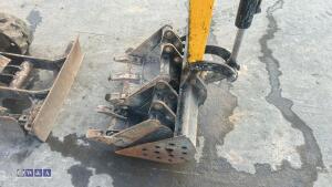 2021 jcb 8008 micro c/w 3 buckets - 5