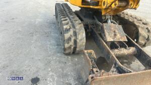 2021 jcb 8008 micro c/w 3 buckets - 8