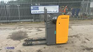 Jungheinrich ese 120 battery pallet truck c/w charger - 2