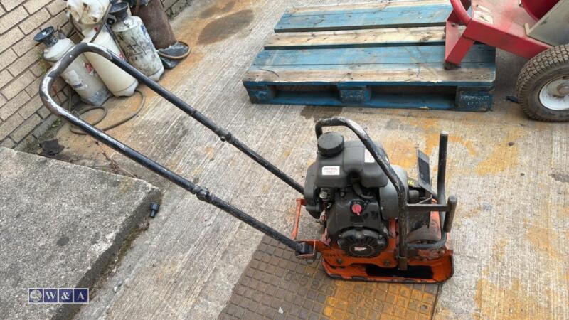 Petrol compaction plate (3464902)