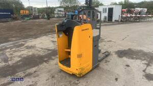 Jungheinrich ese 120 battery pallet truck c/w charger - 15