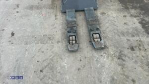 Jungheinrich ese 120 battery pallet truck c/w charger - 17