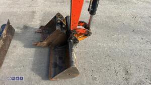 2018 Kubota Kx008-3 c/w 2 buckets - 23
