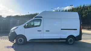 Vauxhall vivaro bi turbo - 7