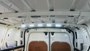 Vauxhall vivaro bi turbo - 18