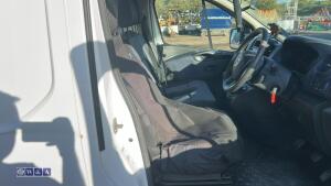 Vauxhall vivaro bi turbo - 31