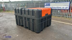 2500 litre plastic fuel tank c/w fuel pump hose reel - 3
