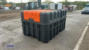 2500 litre plastic fuel tank c/w fuel pump hose reel - 4