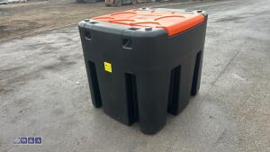 980 litre plastic fuel tank c/w pump n hose reel - 3