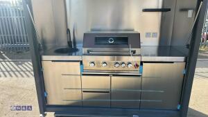 Out door kitchen - 16