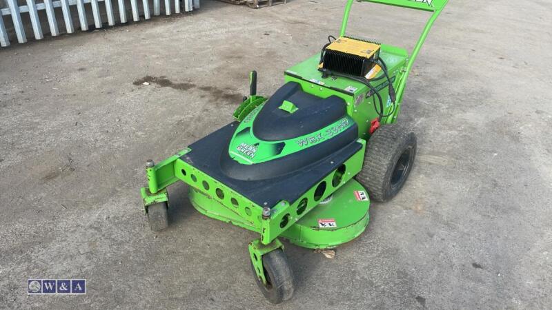 2019 MEAN GREEN WBX-33HD lithium battery commercial mower c/w charger (s/n 111345)