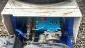 BRENDON petrol jet wash c/w hose & lance - 7