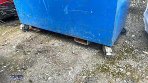 Wheeled site vault (large) - 2