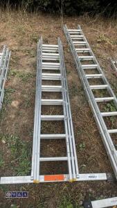 Aluminium triple extendable ladder - 2
