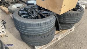 4 x Alloy wheels & tyres & 1 x boxed alloy (refurbished) (285/40 R22) - 2