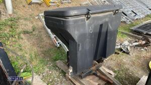 SALT DOG mounted gritter c/w control box
